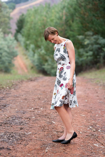 Barcelona dress by Maven Patterns in Linen