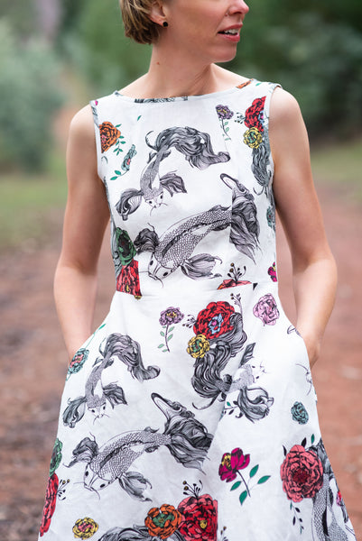 Barcelona dress by Maven Patterns in Linen