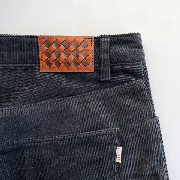 morgan jeans in corduroy with leather patch