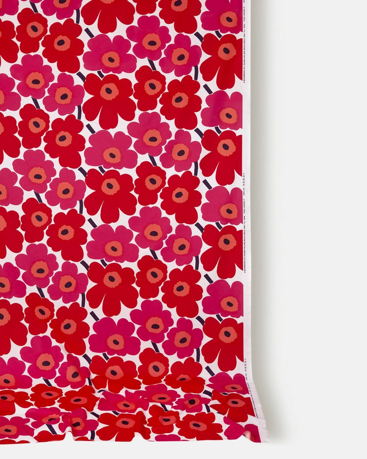 Marimekko - Pieni Unikko 2 - Cotton - Red - MaaiDesign Fabrics -  Australia's Online Fabric Store for Modern Makers