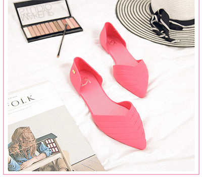 pointed toe jelly flats