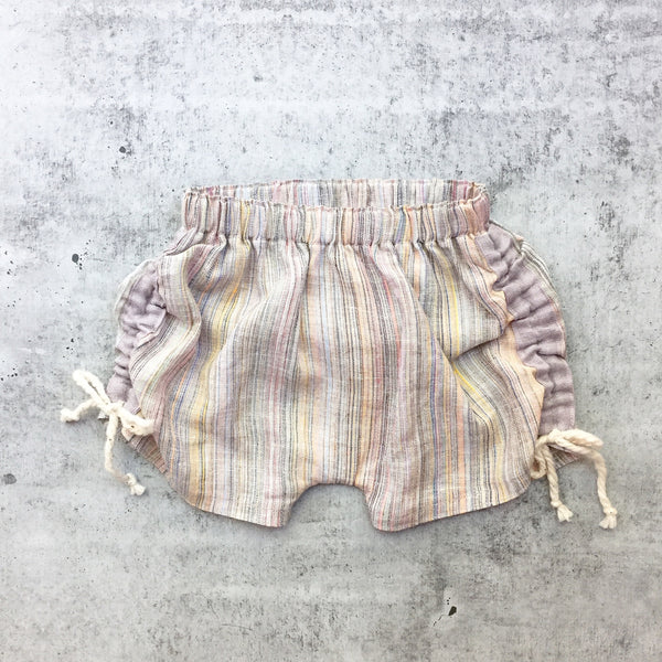 Side Ruched Linen Shorts - TOTS MODA