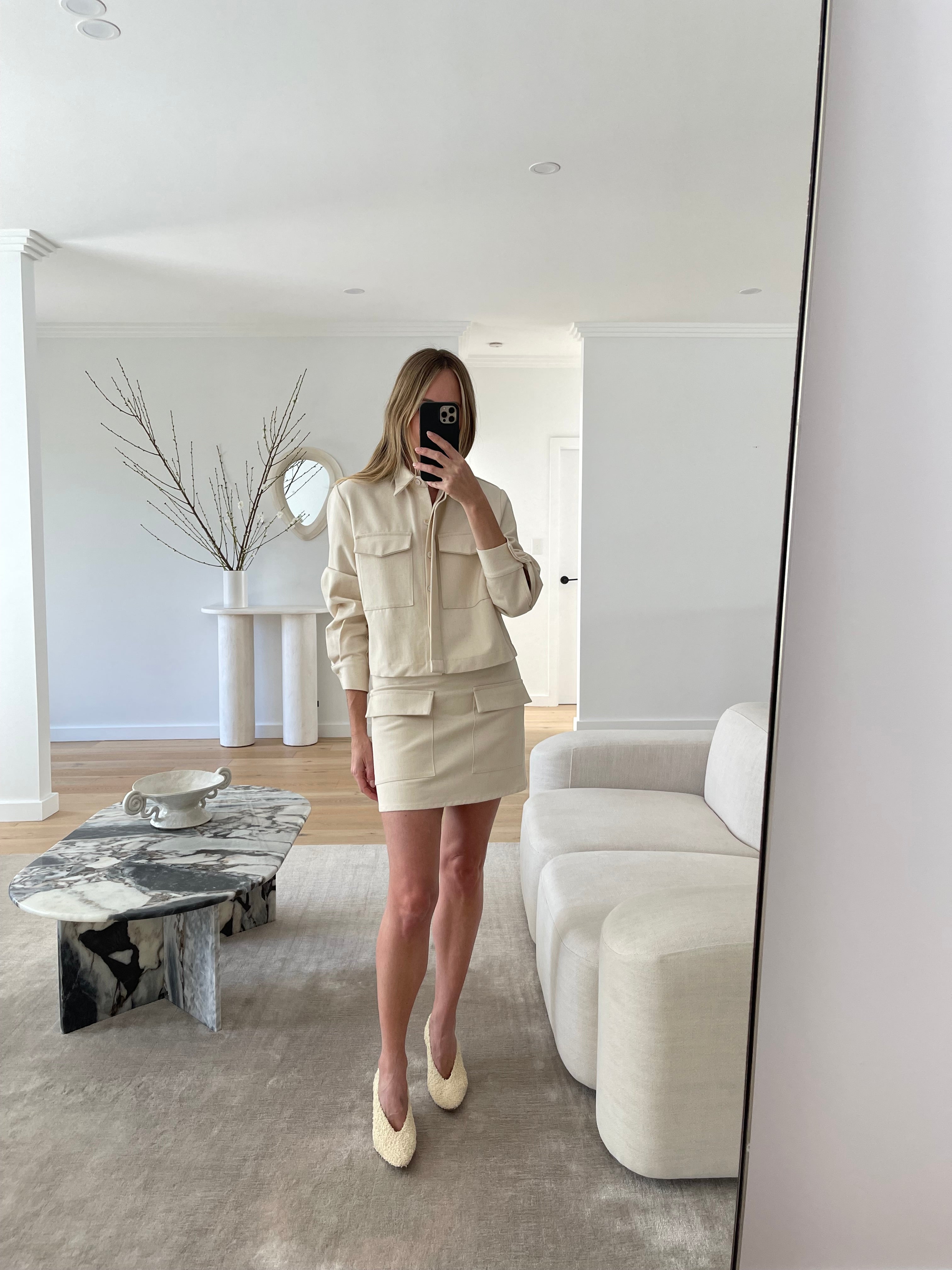 matin beige cropped jacket and mini skirt with pockets