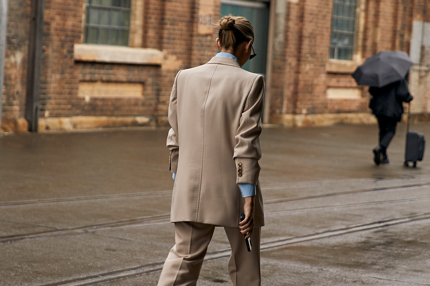 9 Effortless Ways To Style A Blazer | The UNDONE