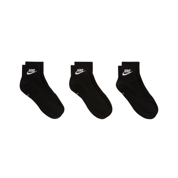 Nike Sportswear Everyday Essential Crew Socks 3-Pack - Black/White – Urban  Industry