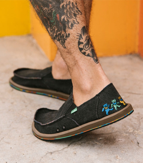 sanuk mens shoes clearance