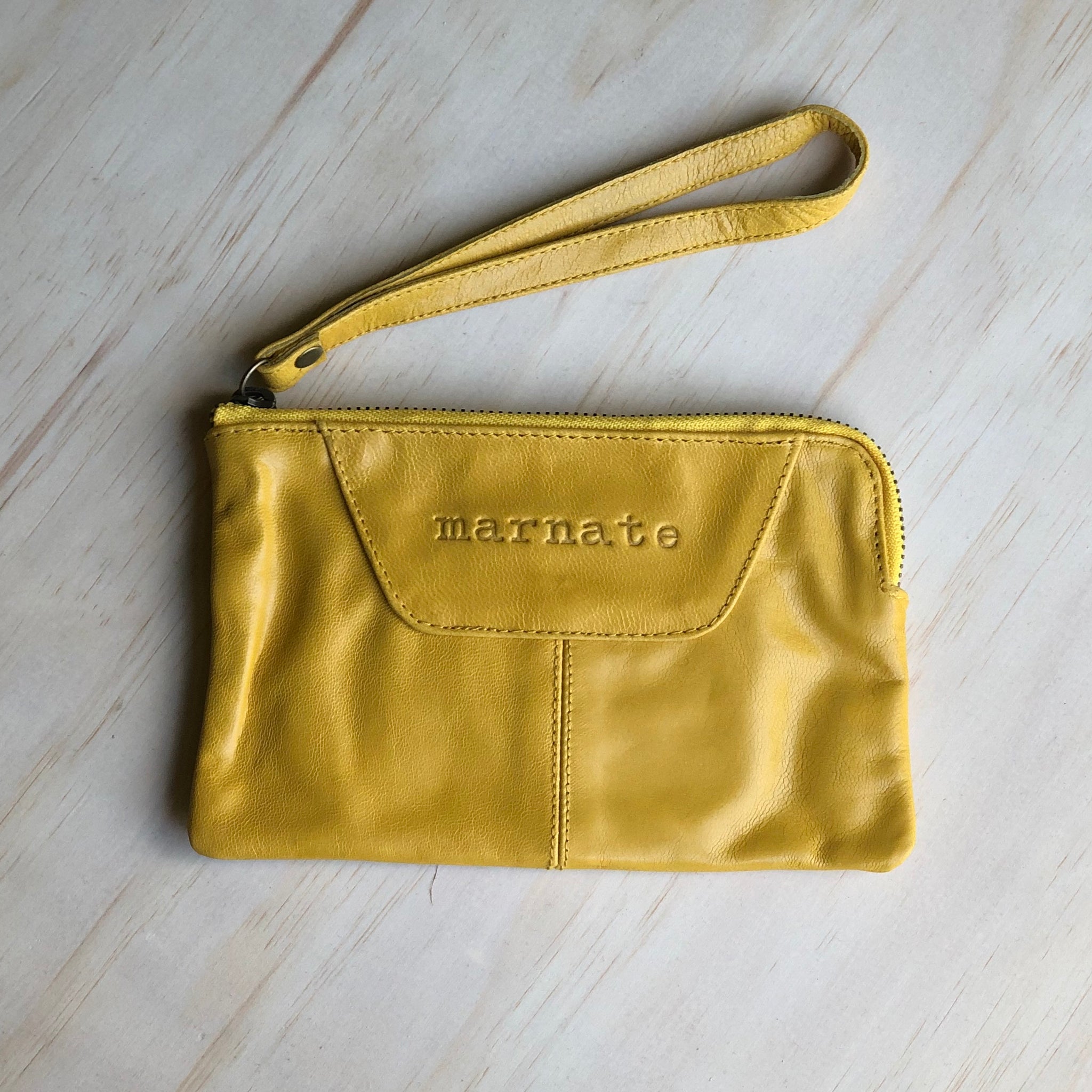 ≪超目玉☆12月≫ atlast&co zip mail bag ショルダーバッグ