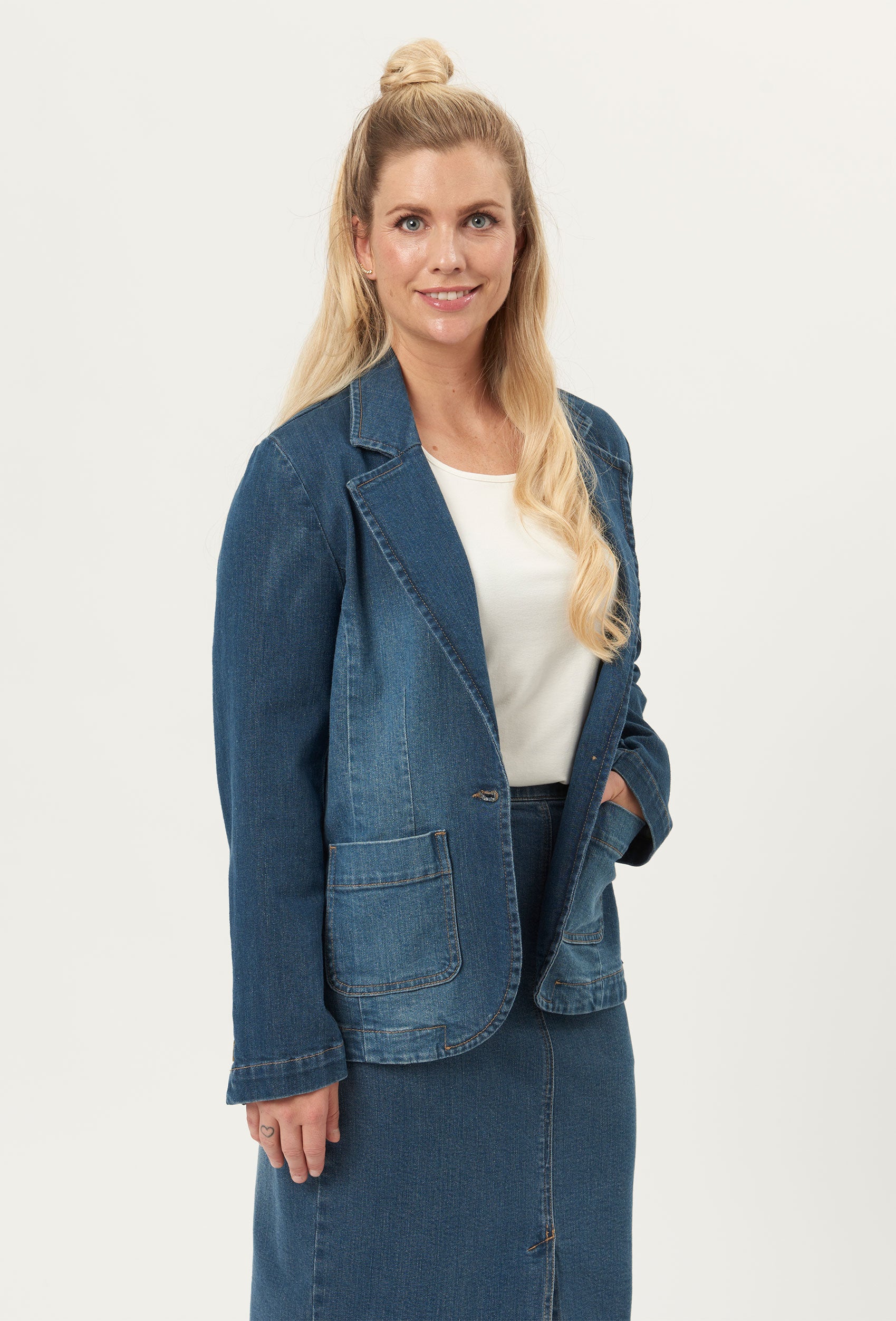 Se Eteva - Denim Blue hos Gowoman.dk