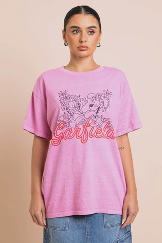 Shop Daisy Street Garfield Washed Tyler Tee Online