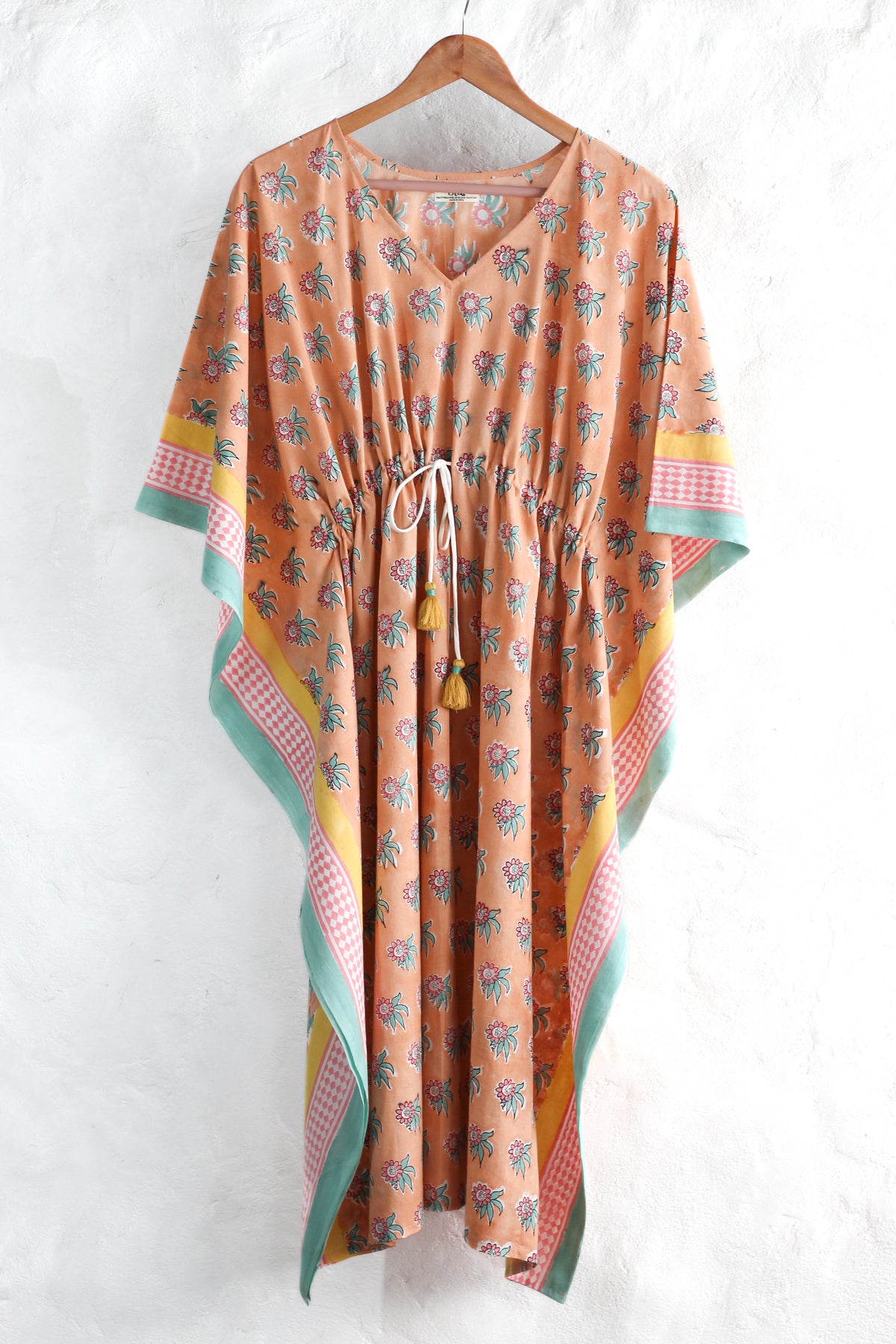 Kaftan- Flower Butti in Peach