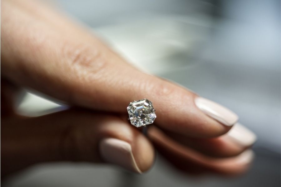 Knife Edge Solitaire Asscher Cut Diamond Engagement Ring | ADN – Australian  Diamond Network