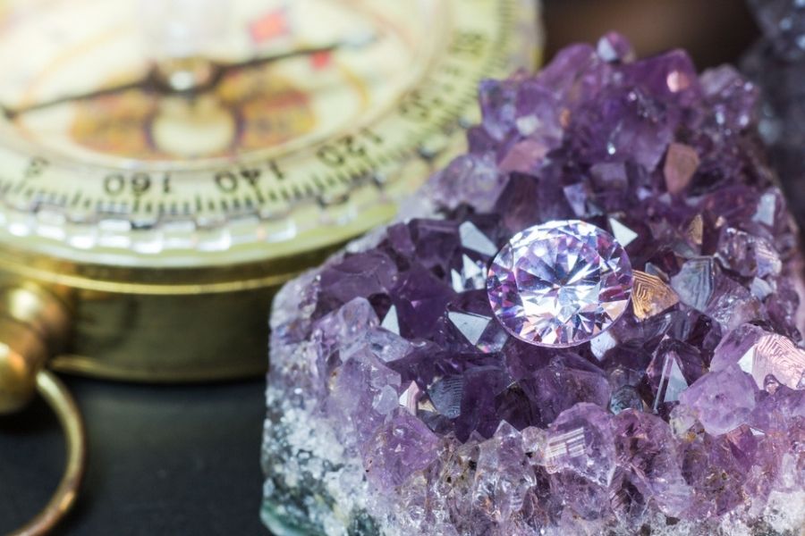 Legends about amethyst – the gem of sobriety