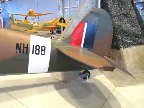 Spitfire L.F. Mk IX reference walkaround