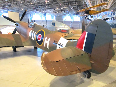 Spitfire L.F. Mk IX reference walkaround