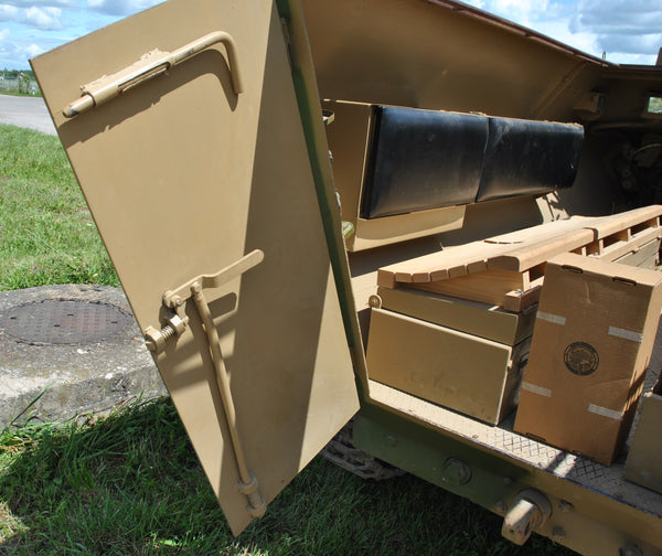 Sd.Kfz. 251/10 ausf. D Reference Walkaround