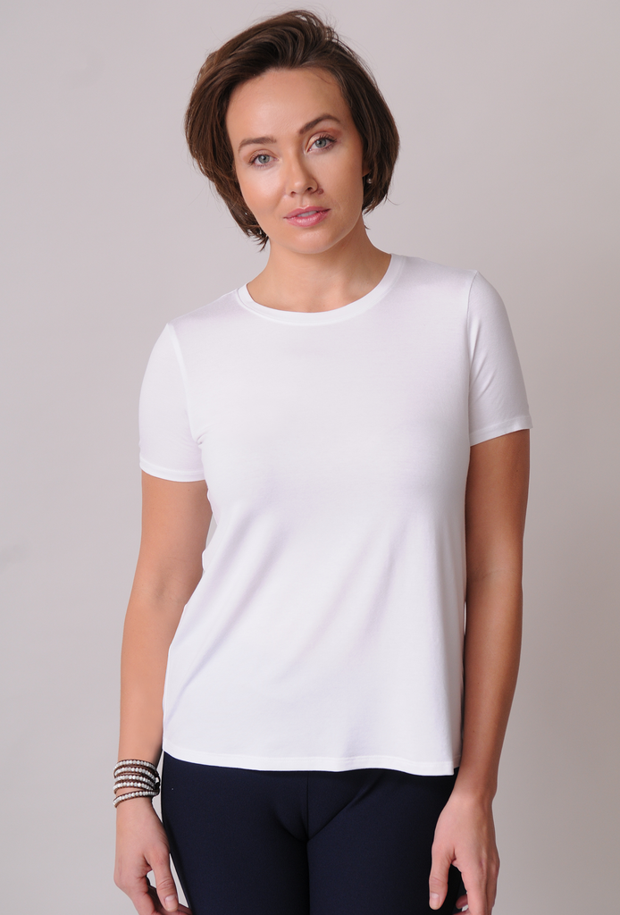 eileen fisher white tee shirt