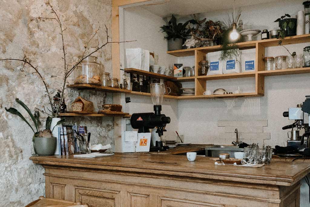 5 Creative Coffee Bar Ideas You Ll Love In Your Home Nomad Coffee Club