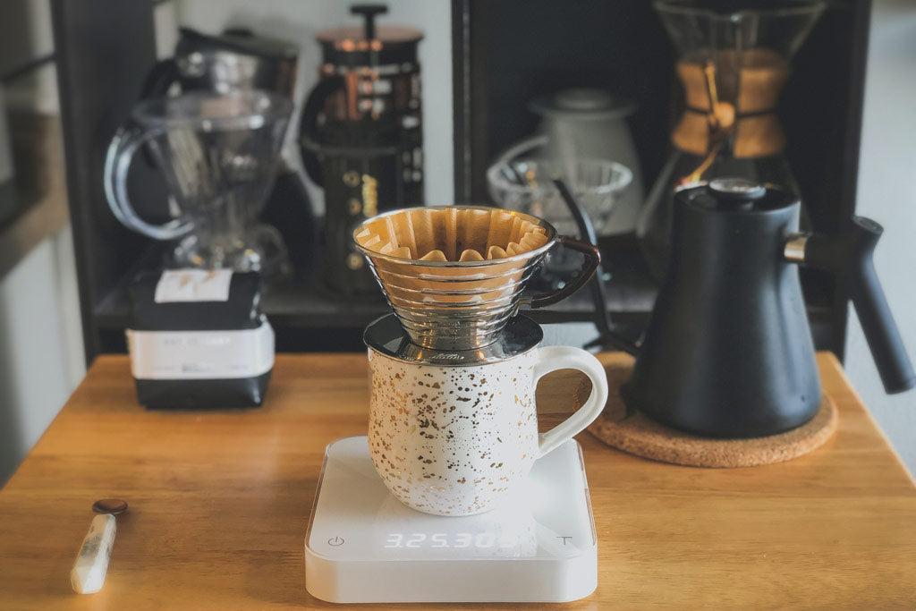 White and brown ceramic mug