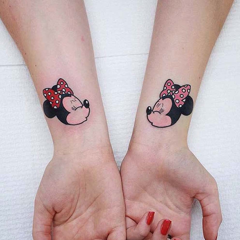 42 Lovely Finger Tattoos For Couples