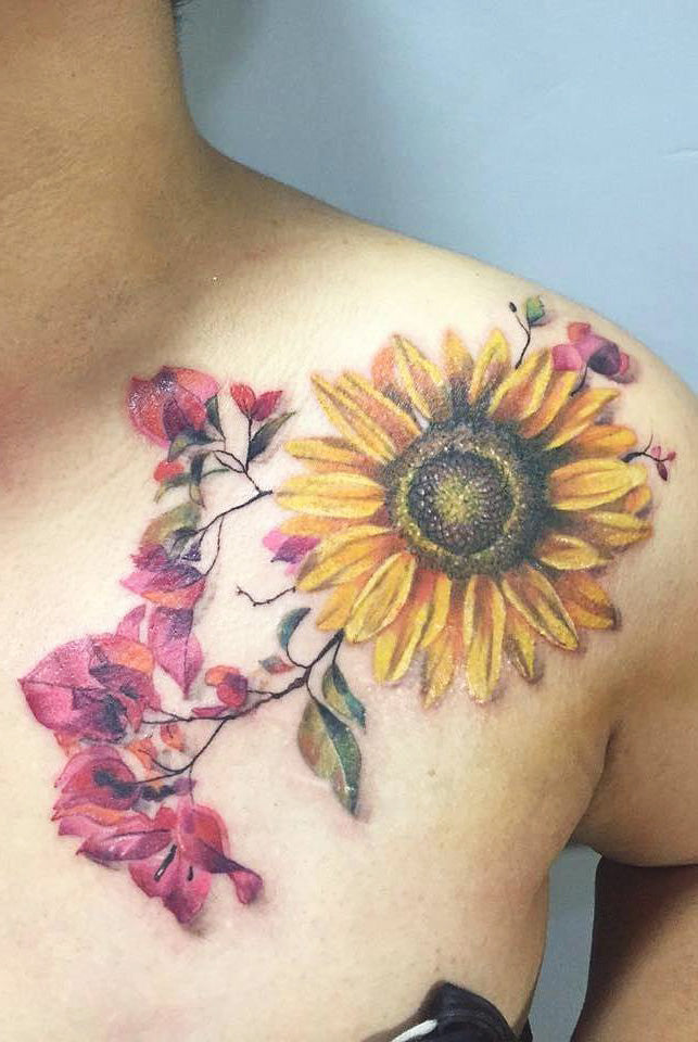 Watercolor Sunflower Shoulder Tattoo Ideas for Women - Pretty Pink Flower Cute Arm Tat -  ideas del tatuaje del hombro del girasol de la acuarela para las mujeres - www.MyBodiArt.com