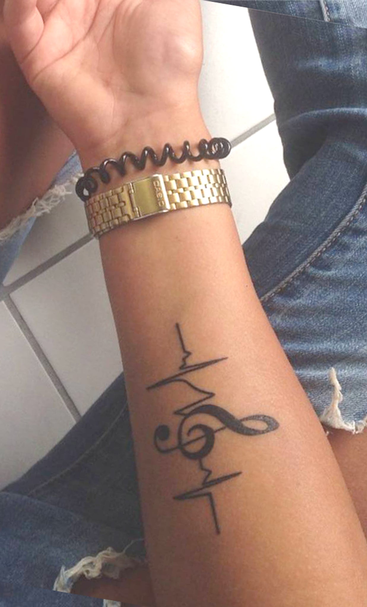 Black Music Note Forearm Tattoo Ideas for Women - Small Treble Clef Designs Arm Tat -  ideas de tatuaje de antebrazo de nota musical - www.MyBodiArt.com