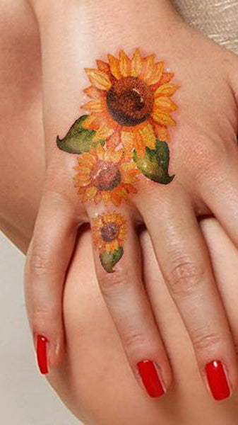 Cute Watercolor Sunflower Hand Tattoo Ideas for Women  ideas lindas del tatuaje del girasol para las mujeres - www.MyBodiArt.com  