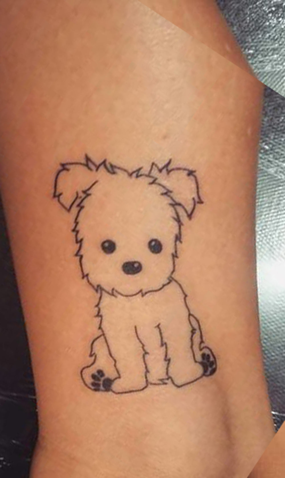 Cute Small Dog Tattoo Ideas Arm Sleeve for Women -  Ideas lindas del tatuaje del perro para las mujeres - www.MyBodiArt.com