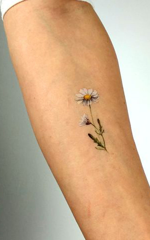 Small Tiny Watercolor Daisy Forearm Tattoo Ideas for Women -   ideas de acuarela tatuaje de la flor para las mujeres - www.MyBodiArt.com