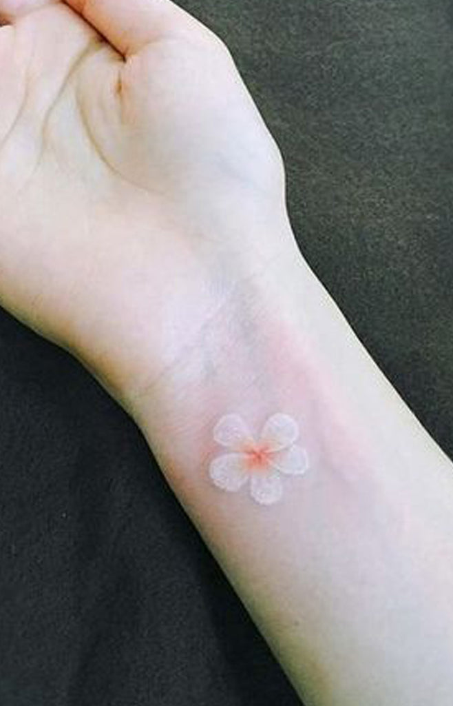 Small Cute White Cherry Blossom Wrist Tattoo ideas for Women -  pequeñas ideas lindas del tatuaje de la muñeca de la flor blanca - www.MyBodiArt.com 