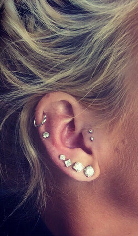 middle cartilage piercing