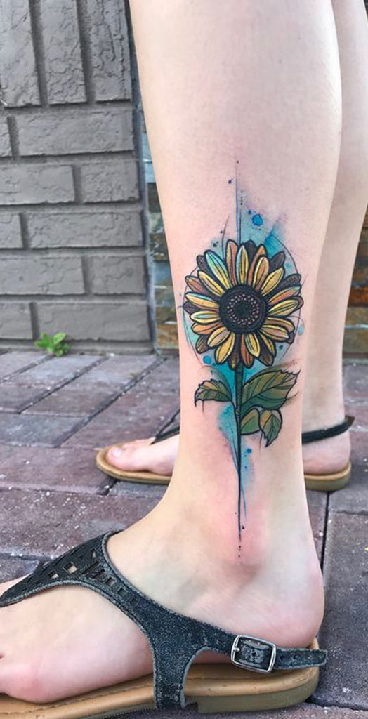 Cute Watercolor Sunflower Ankle Tattoo Ideas for Women - ideas del tatuaje del girasol del tobillo de la acuarela para las mujeres - www.MyBodiArt.com