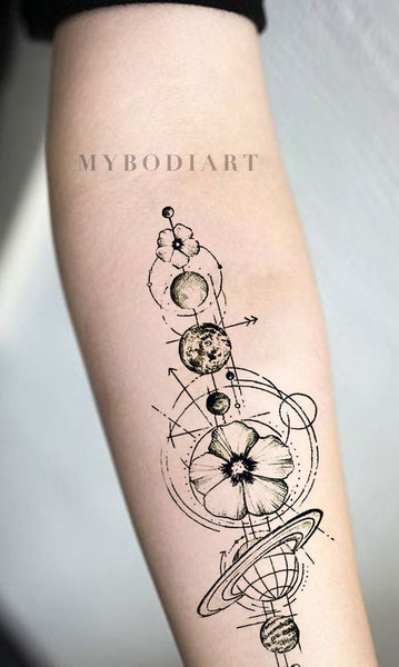 Cool Moon Phases Forearm Tattoo Ideas for Women Black Geometric Mandala Arm Tat - ideas únicas del tatuaje del antebrazo de las fases de la luna para las mujeres -  www.MyBodiArt.com #tattoos