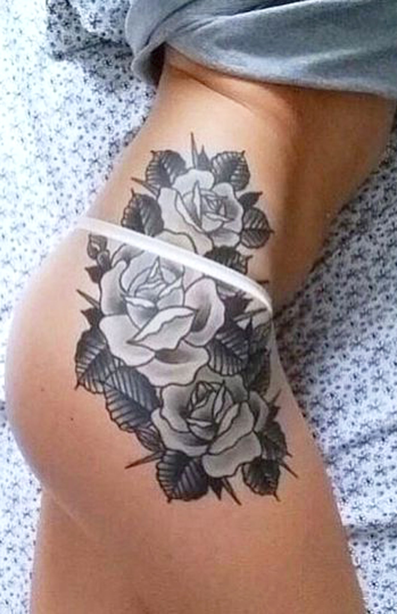 Colorful Rose Thigh Tattoo Ideas for Women - Floral Flower Hip Tat -  ideas coloridas del tatuaje del muslo color de rosa - www.MyBodiArt.com
