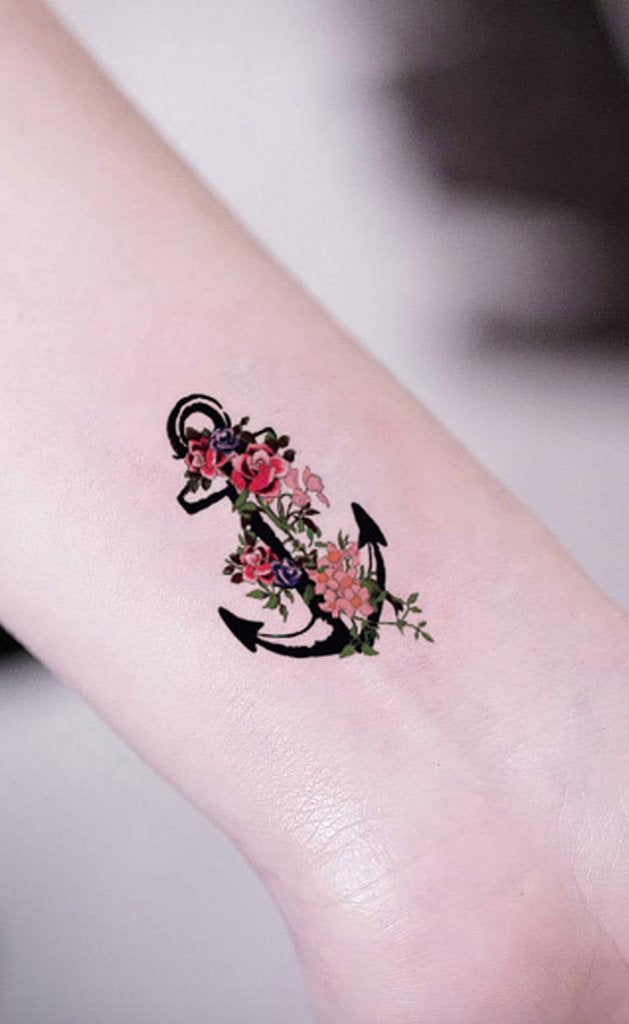 30 Simple And Small Flower Tattoos Ideas For Women Mybodiart