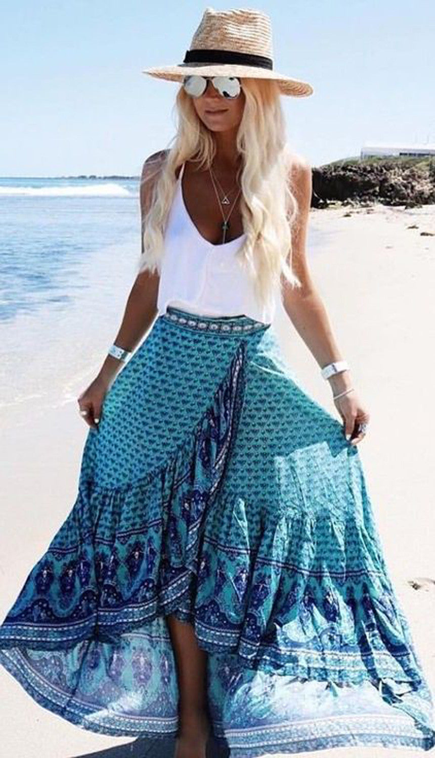 Casual Summer Beach Outfits 2017 - Maxi Dress - Fedora Hat for Women - MyBodiArt.com