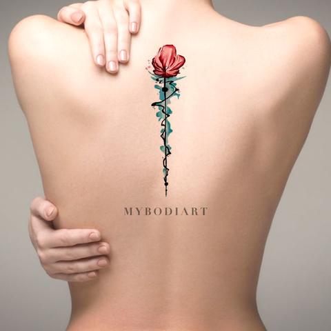 Cute Watercolor Flower Spine Tattoo Ideas for Women - Beautiful Waterlily Floral Lily Back Tat - lindo lirio de flores de acuarela floral volver ideas de tatuaje para las mujeres - www.MyBodiArt.com #tattoos