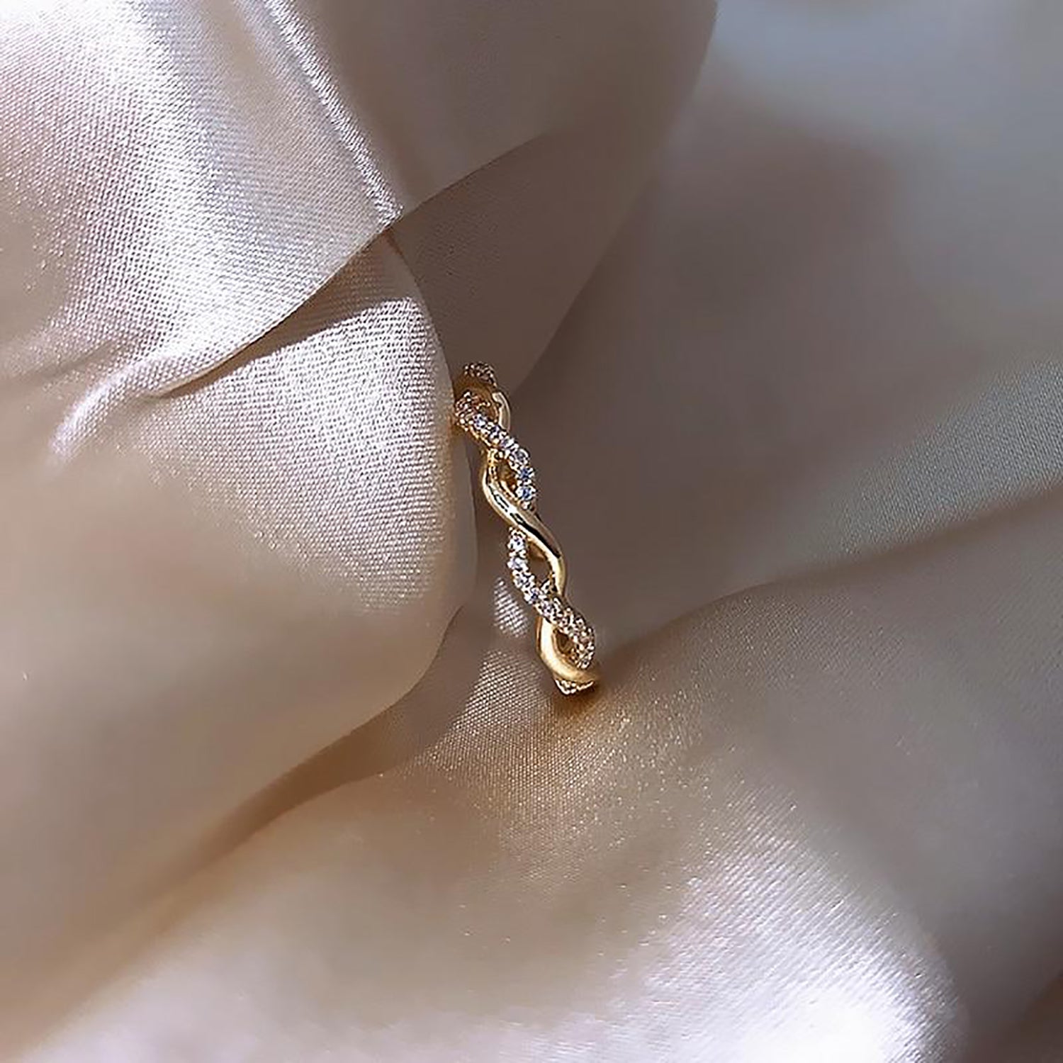 Luxury Brings Simple dainty twist heart ring, crystal ring, adjustable  ring, cute, Brass Gold Plated Ring Price in India - Buy Luxury Brings  Simple dainty twist heart ring
