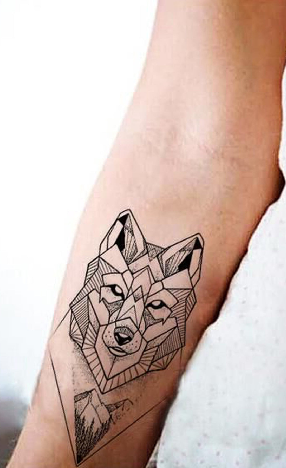 Adorable Geometric Animal Tattoos by Sven Rayen  Designwrld