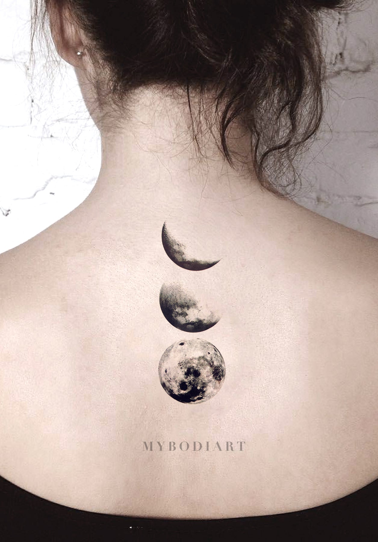 26 Moon Tattoo Ideas