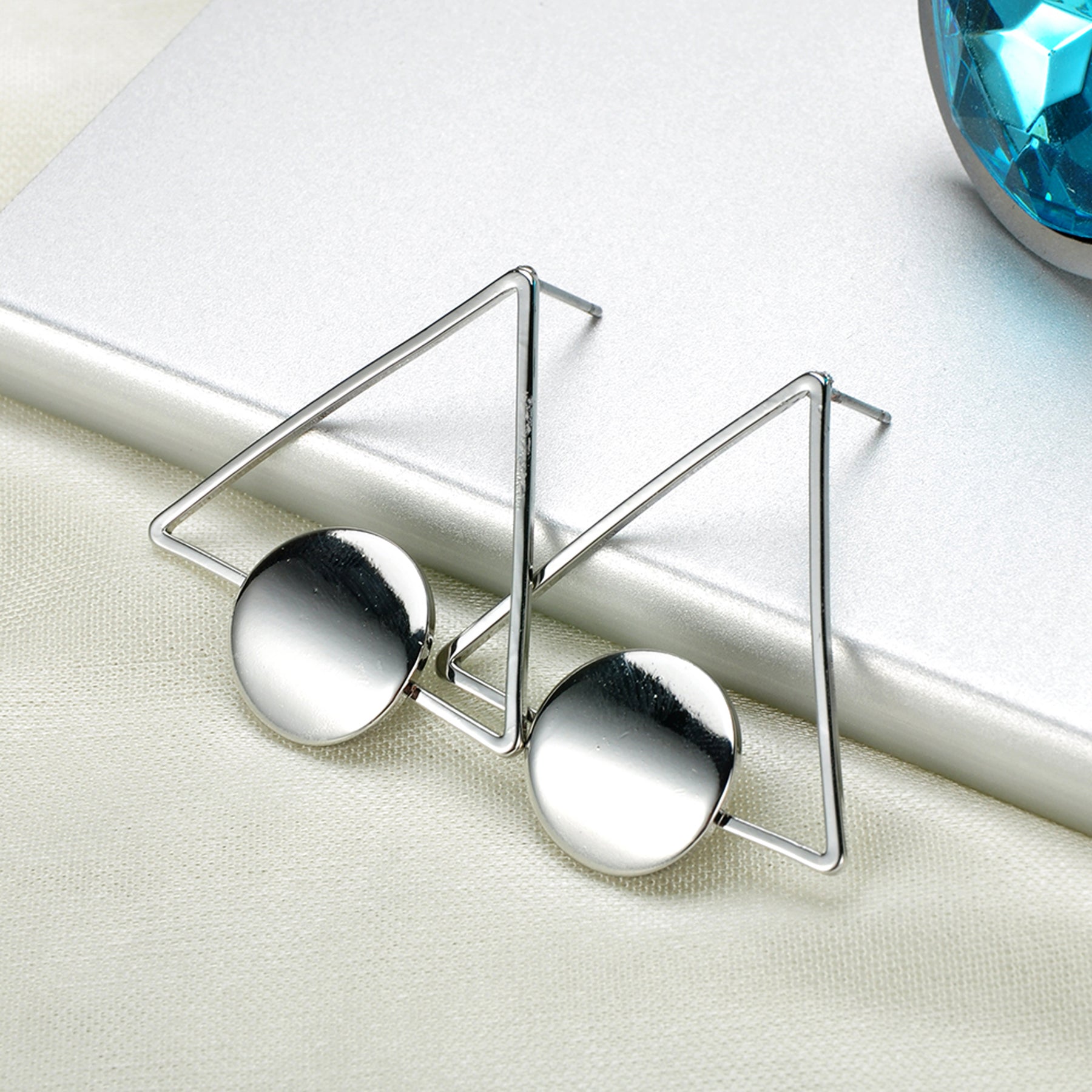 Kyra Minimalist Modern Geometric Triangle Circle Earring Studs – MyBodiArt