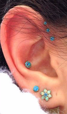 Tragus earring stud