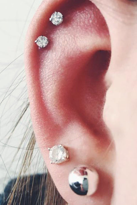 Nur Swarovski Circle Crystal Ear Piercing Jewelry 16G Earring – MyBodiArt