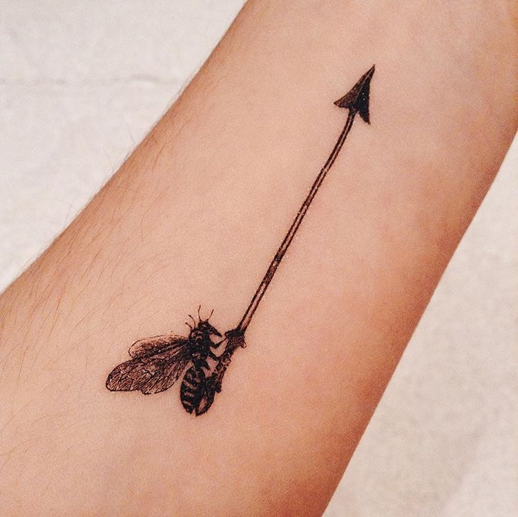 Bee Sting Realistic Temporary Tattoo Paperself