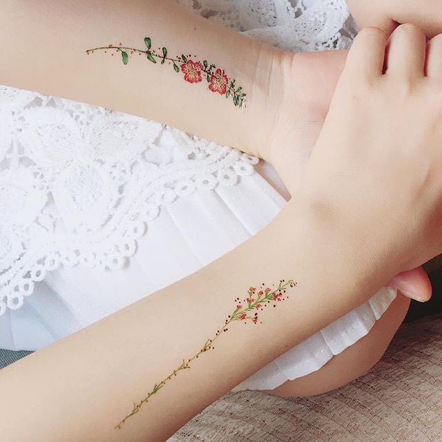 53 Adorable Vintage Flower Shoulder Tattoos