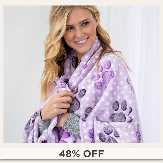 Super Cozy™ Fleece Paw Print Throw Blanket - 48% OF