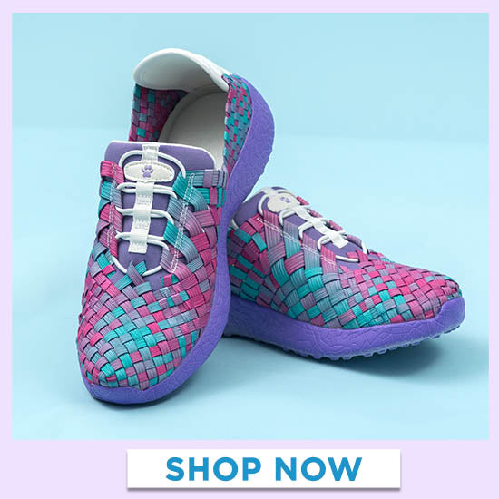 Purple Paw Woven Walking Shoes