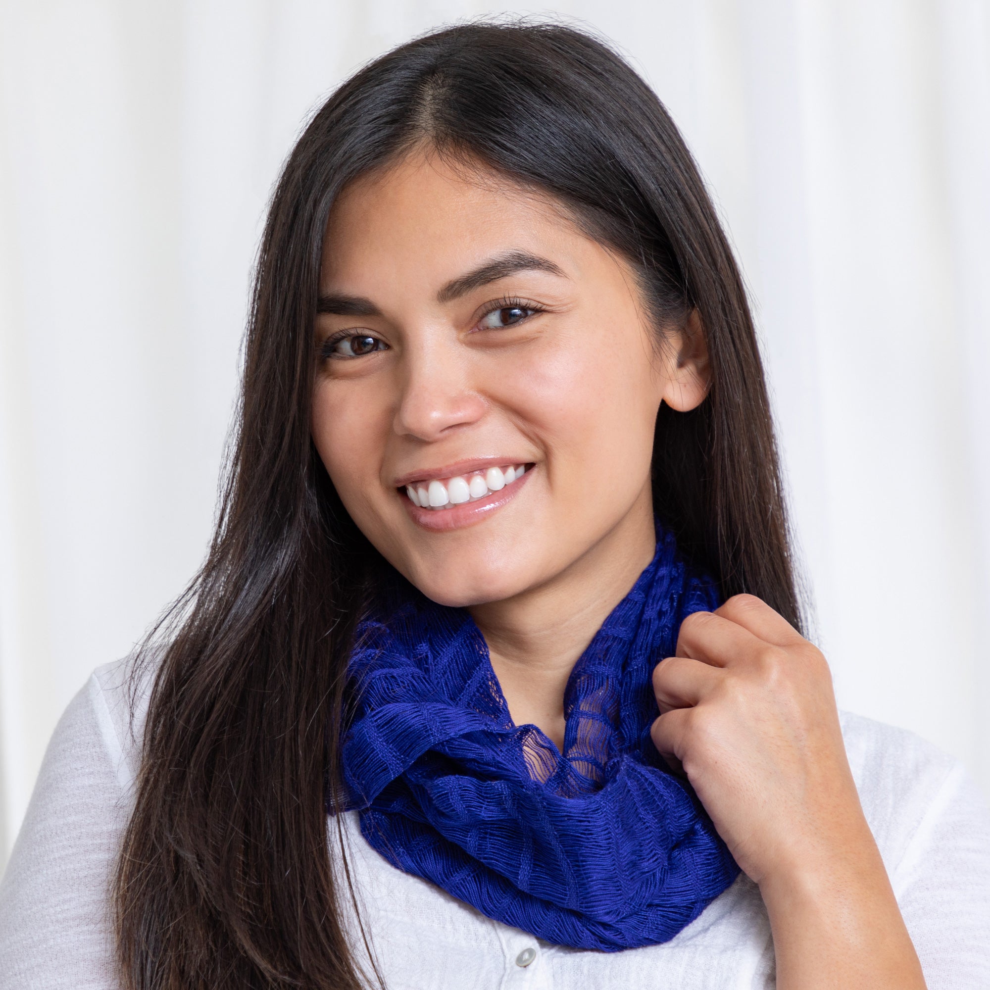 Waves Of Color Infinity Scarf - Blue