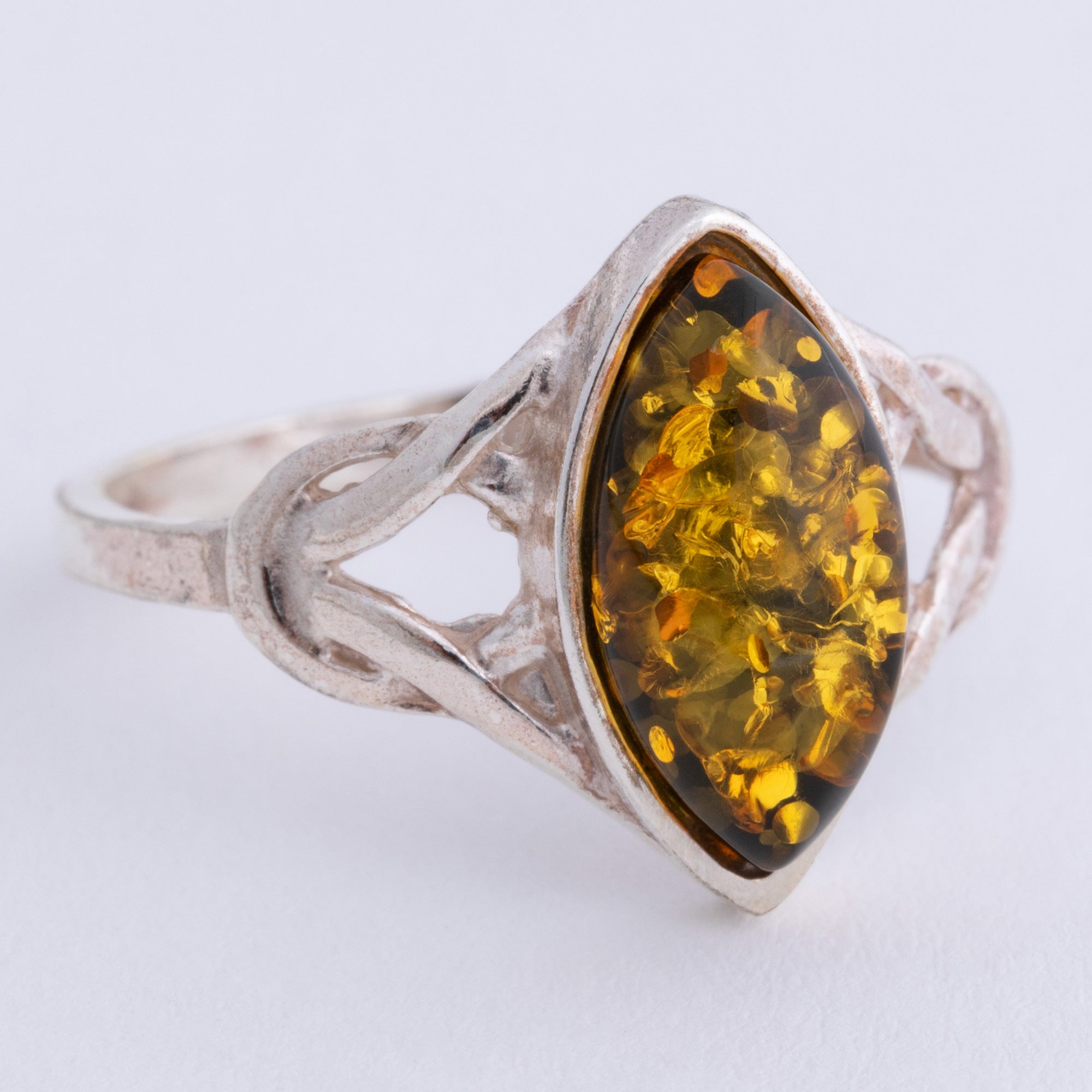Green Amber Celtic Ring - North/South - 7