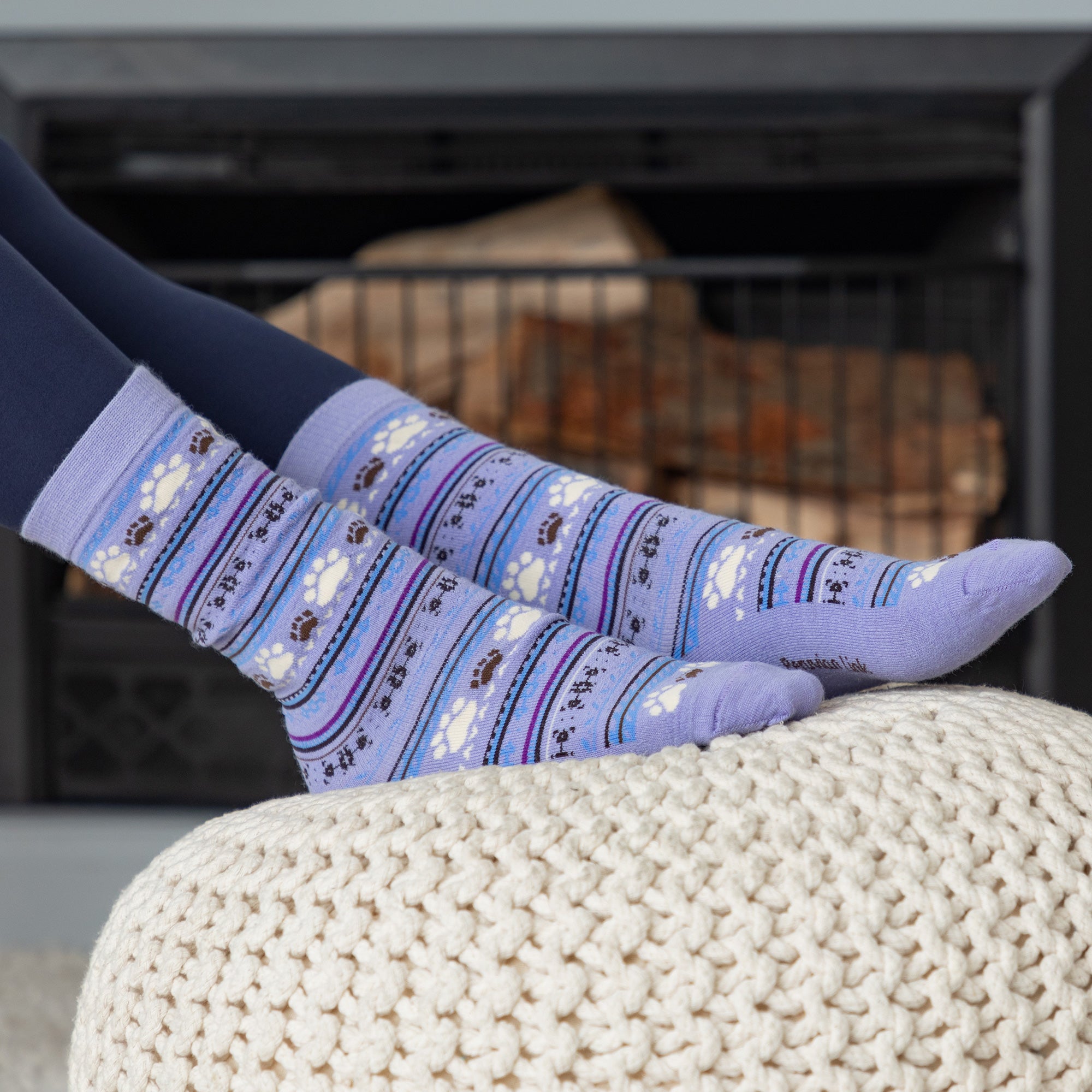 Paw Print Alpaca Crew Socks - Purple