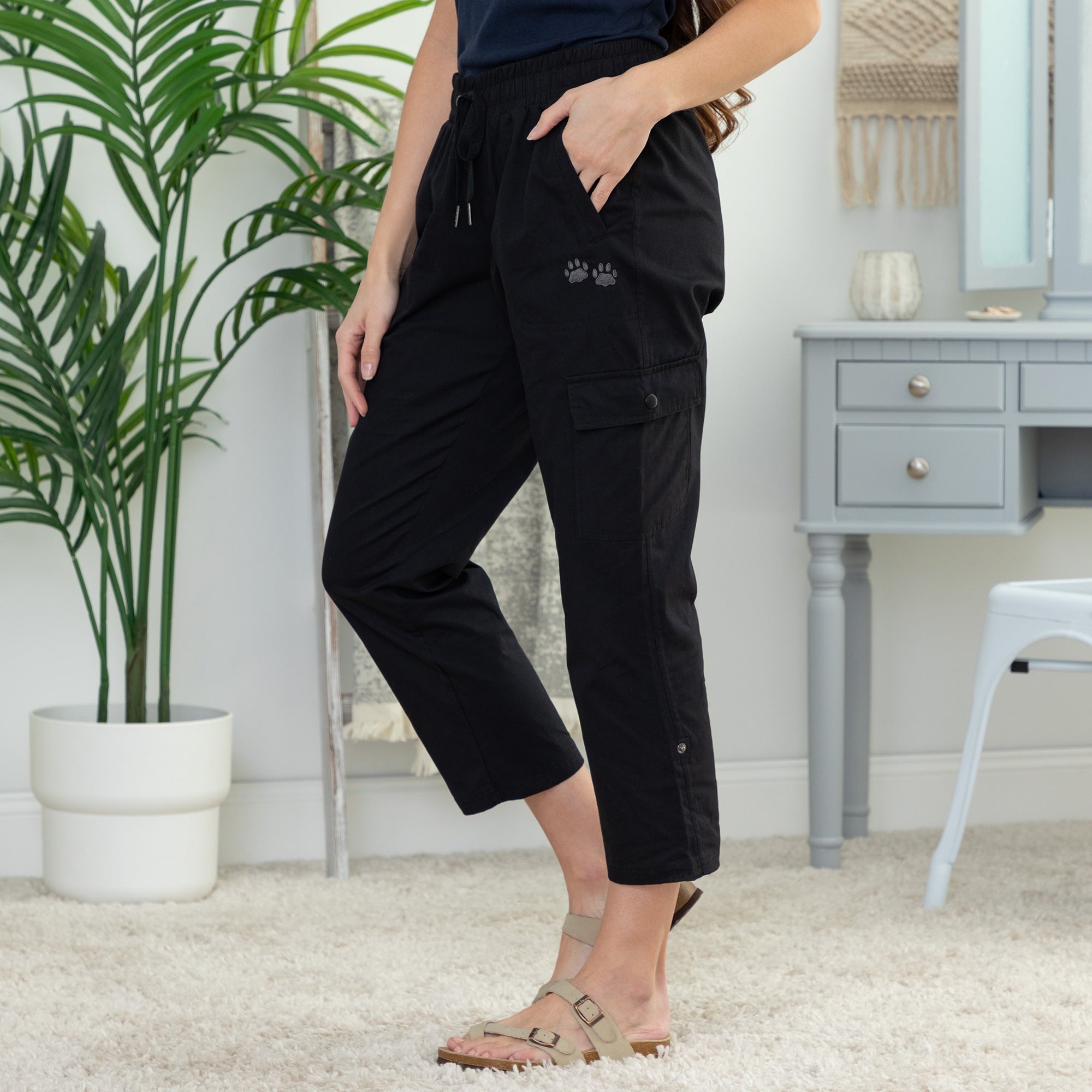 Paw Print Convertible Pants - Black - L